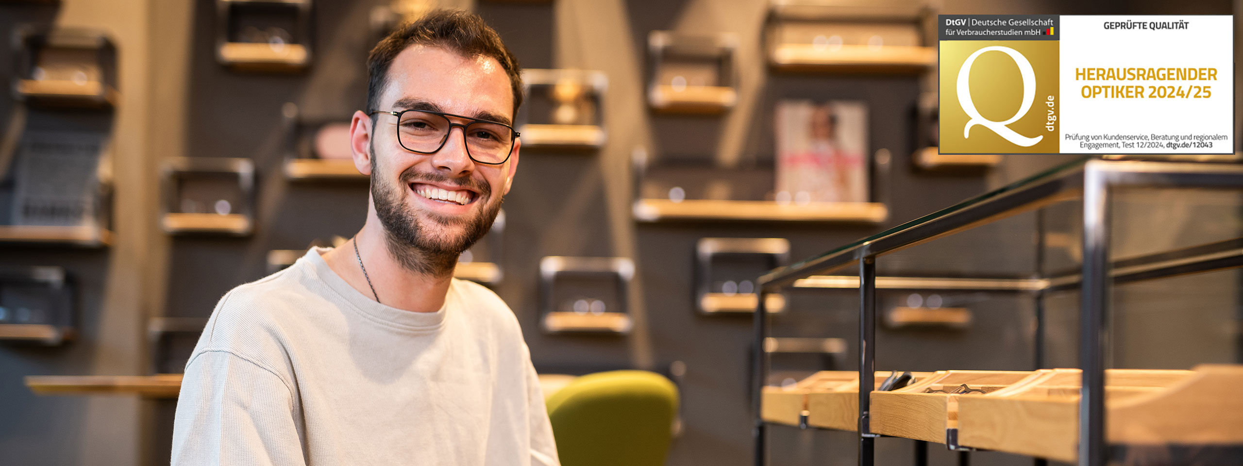 Beratung mit Freude bei Flegl Augenoptik